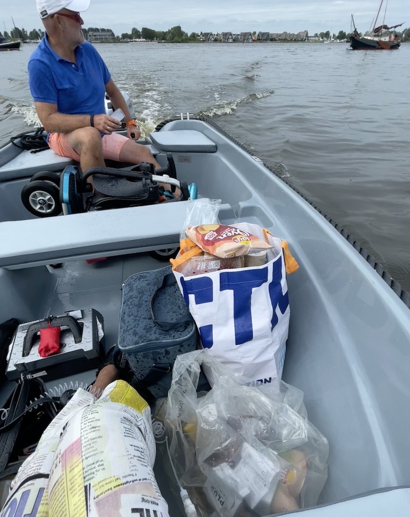 13 boodschap bijboot meerval