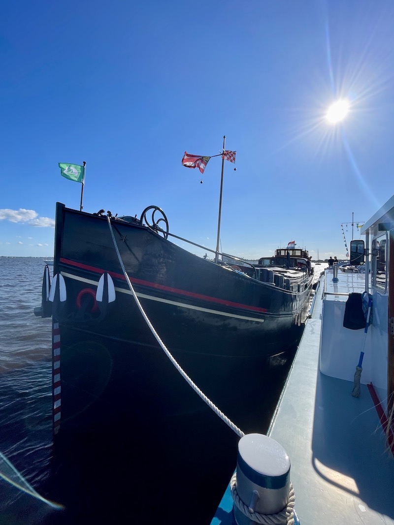 9 avontuur langszij meerval